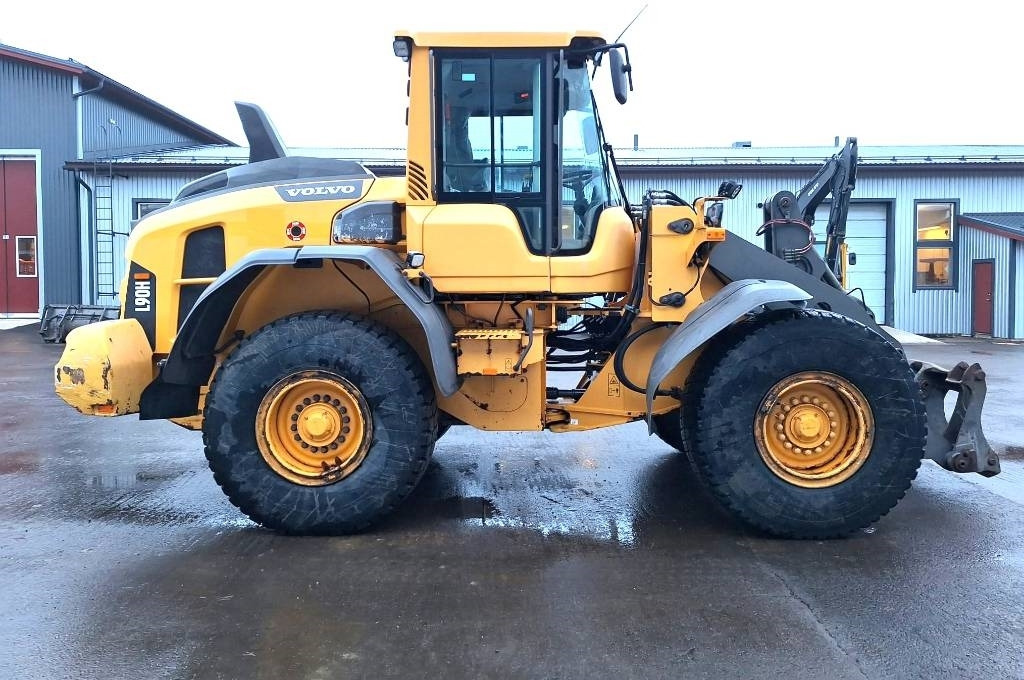 Volvo L90H VIPUOHJAUS YM.  - Cargadora de ruedas: foto 5 Volvo L90H VIPUOHJAUS YM.  - Cargadora de ruedas: foto 5