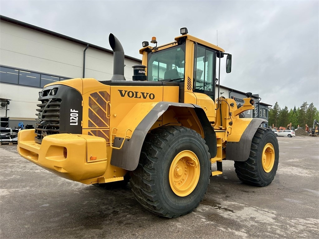 Volvo MYYTY! SOLD! L120F LONG BOOM - Cargadora de ruedas: foto 4 Volvo MYYTY! SOLD! L120F LONG BOOM - Cargadora de ruedas: foto 4
