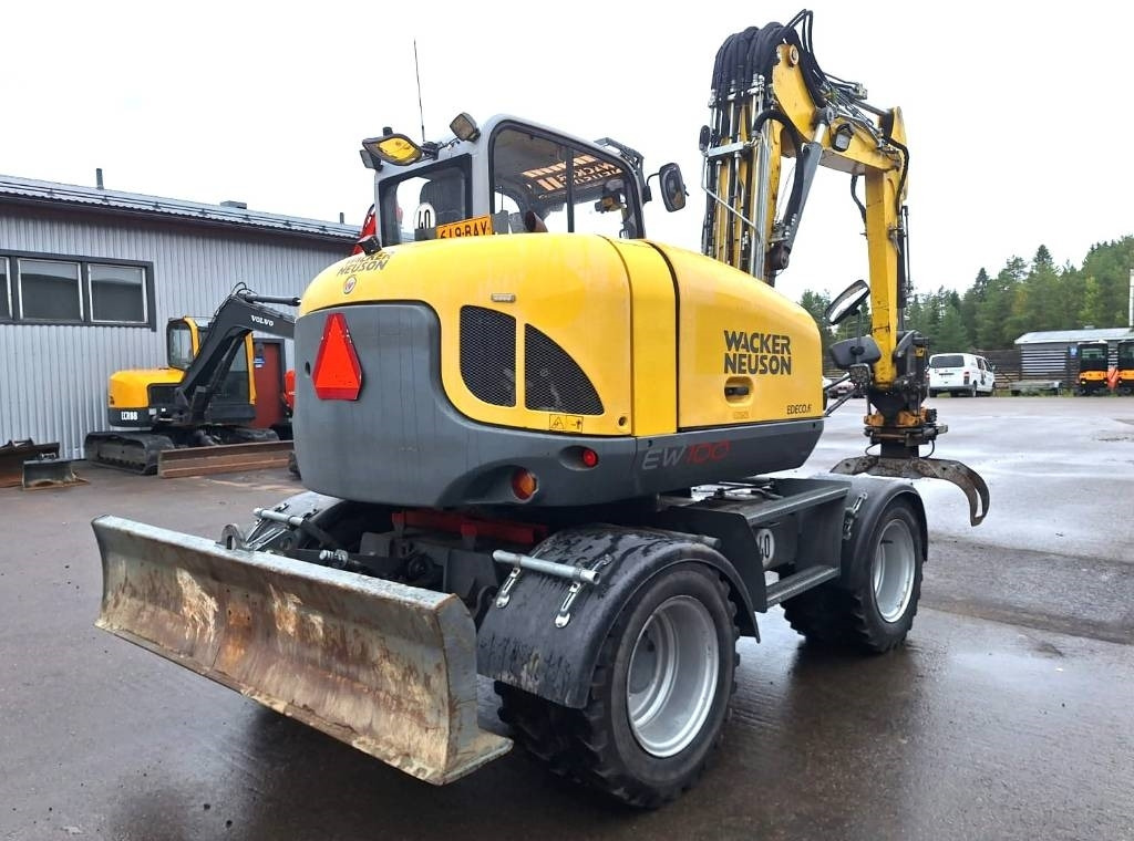 Wacker EW100 PYÖRITTÄJÄLLÄ - Excavadora de ruedas: foto 5 Wacker EW100 PYÖRITTÄJÄLLÄ - Excavadora de ruedas: foto 5