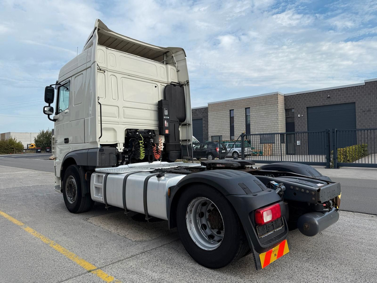 DAF XF460FT. 2 x Tank. Klima. EU6. - Cabeza tractora: foto 3 DAF XF460FT. 2 x Tank. Klima. EU6. - Cabeza tractora: foto 3