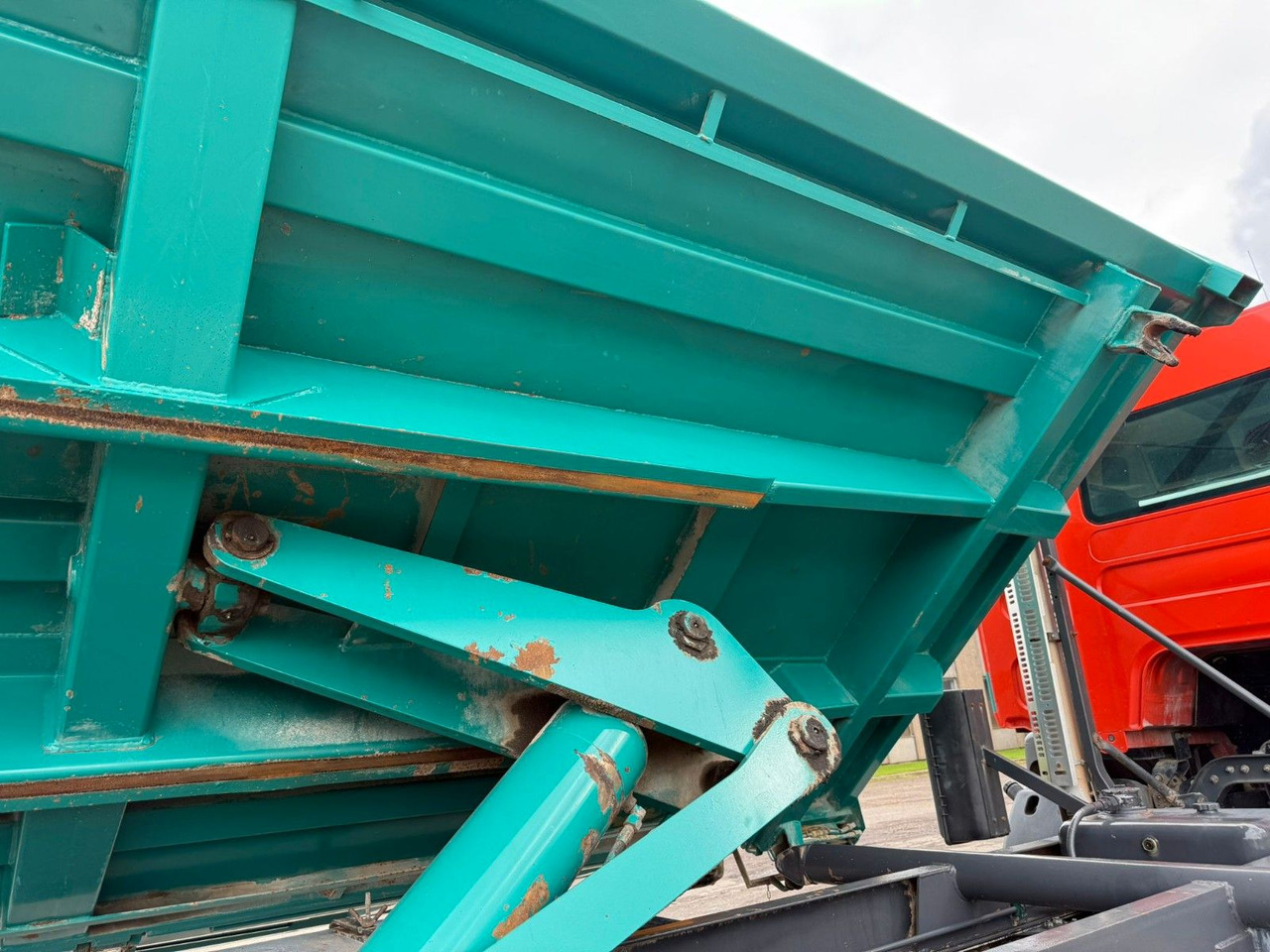 Renault Kerax 6x4. Bordmatic. Meiller Kipper. - Camión volquete: foto 4 Renault Kerax 6x4. Bordmatic. Meiller Kipper. - Camión volquete: foto 4