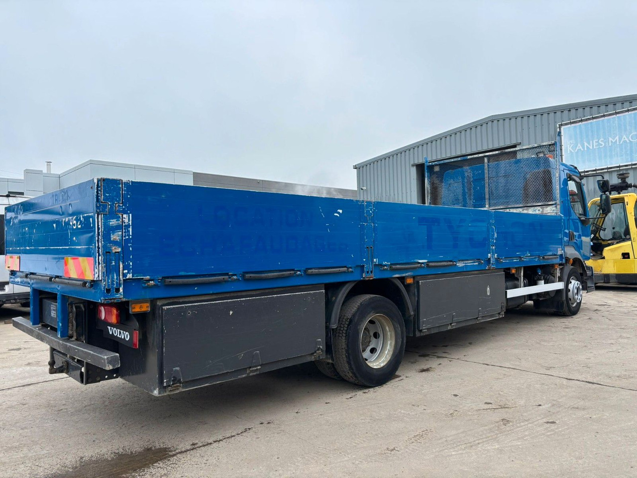 Volvo FL7-240. Pritsche 6.80m. EU5. - Camión caja abierta: foto 4 Volvo FL7-240. Pritsche 6.80m. EU5. - Camión caja abierta: foto 4