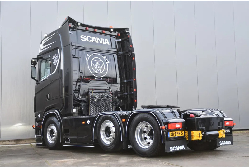 Scania S650 V8 NGS 6x2/4NB - 50 YEARS - FULL AIR - RETARDER - 453 TKM - FULL OPTIONS - EXHAUST PIPE - TOP CONDITION - - Cabeza tractora: foto 3 Scania S650 V8 NGS 6x2/4NB - 50 YEARS - FULL AIR - RETARDER - 453 TKM - FULL OPTIONS - EXHAUST PIPE - TOP CONDITION - - Cabeza tractora: foto 3