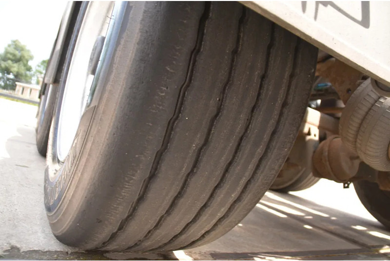 Semirremolque portacontenedore/ Intercambiable Pacton T3-010 - 2 x LIFT AXLE - BPW AXLES - DRUM BRAKES - 2 x EXTENDABLE -: foto 6