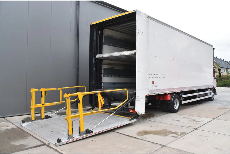 Volvo FL 280 4x2 + BOX - 294 TKM - AIRCO - DOUBLE CARGOFLOOR - ELEVATOR - REMOTE CONTROL - CAMERA - - Camión caja cerrada: foto 2 Volvo FL 280 4x2 + BOX - 294 TKM - AIRCO - DOUBLE CARGOFLOOR - ELEVATOR - REMOTE CONTROL - CAMERA - - Camión caja cerrada: foto 2