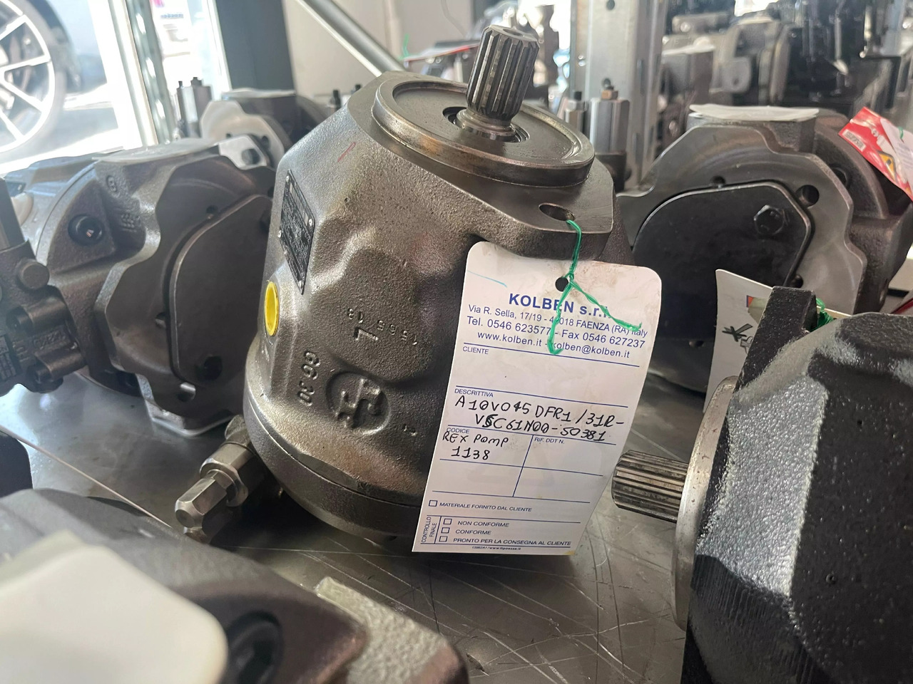 REXROTH A10VO45DFR1/31R-VC61N00 - Bomba hidráulica para Maquinaria de construcción: foto 2 REXROTH A10VO45DFR1/31R-VC61N00 - Bomba hidráulica para Maquinaria de construcción: foto 2