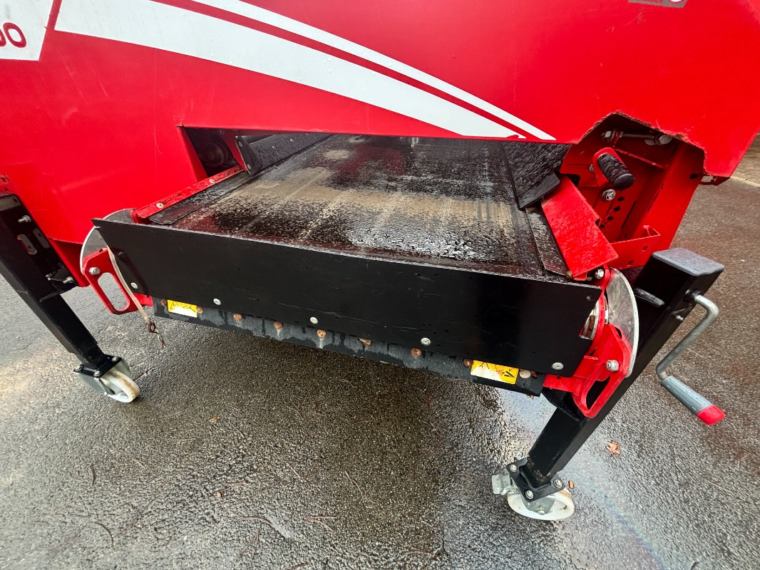 Grimme WG 900 - Almacenamiento: foto 4 Grimme WG 900 - Almacenamiento: foto 4