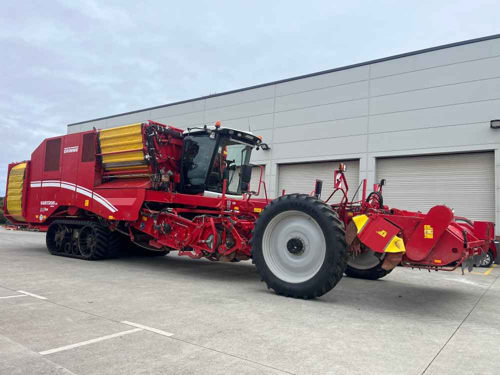Grimme VARITRON 470 PLATINUM TT - Cosechadora: foto 1 Grimme VARITRON 470 PLATINUM TT - Cosechadora: foto 1