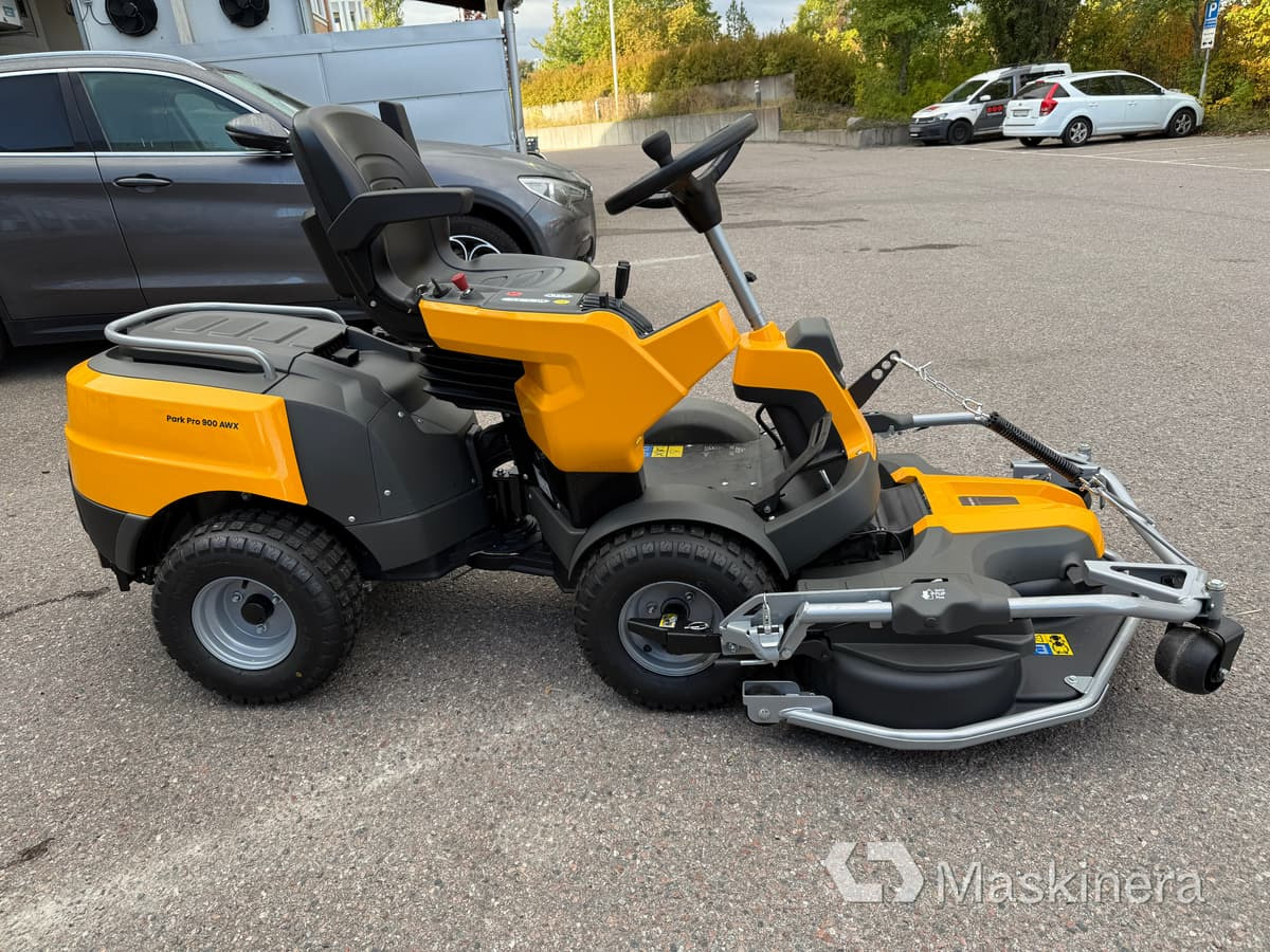 Åkgräsklippare Stiga Park Pro 900 AWX ink Klippaggregat & Snöslunga - Cortacésped: foto 4 Åkgräsklippare Stiga Park Pro 900 AWX ink Klippaggregat & Snöslunga - Cortacésped: foto 4