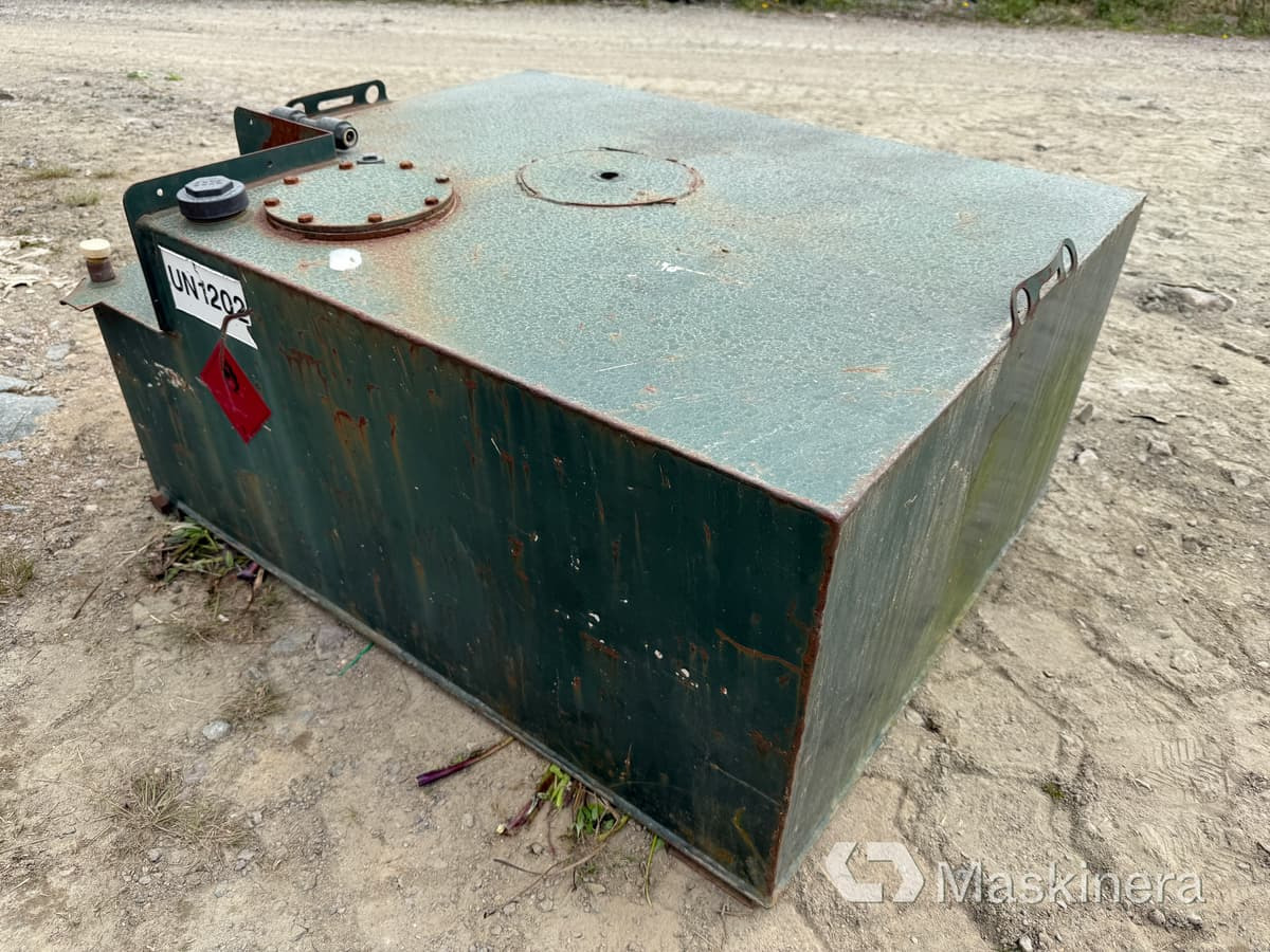 Dieseltank Wikers Filipstad 300L - Tanque de almacenamiento: foto 2 Dieseltank Wikers Filipstad 300L - Tanque de almacenamiento: foto 2