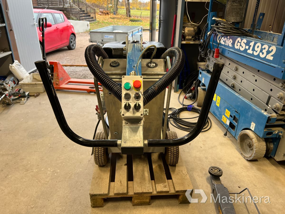 Golvslipmaskin HTC 650E Classic - Equipo de construcción: foto 5 Golvslipmaskin HTC 650E Classic - Equipo de construcción: foto 5