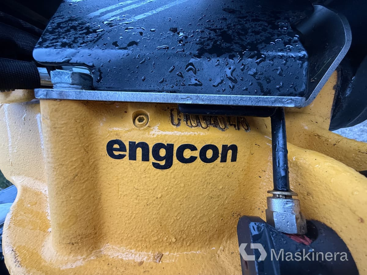 Excavadora de cadenas Grävmaskin Kubota KX027-4 med många redskap: foto 43 Excavadora de cadenas Grävmaskin Kubota KX027-4 med många redskap: foto 43