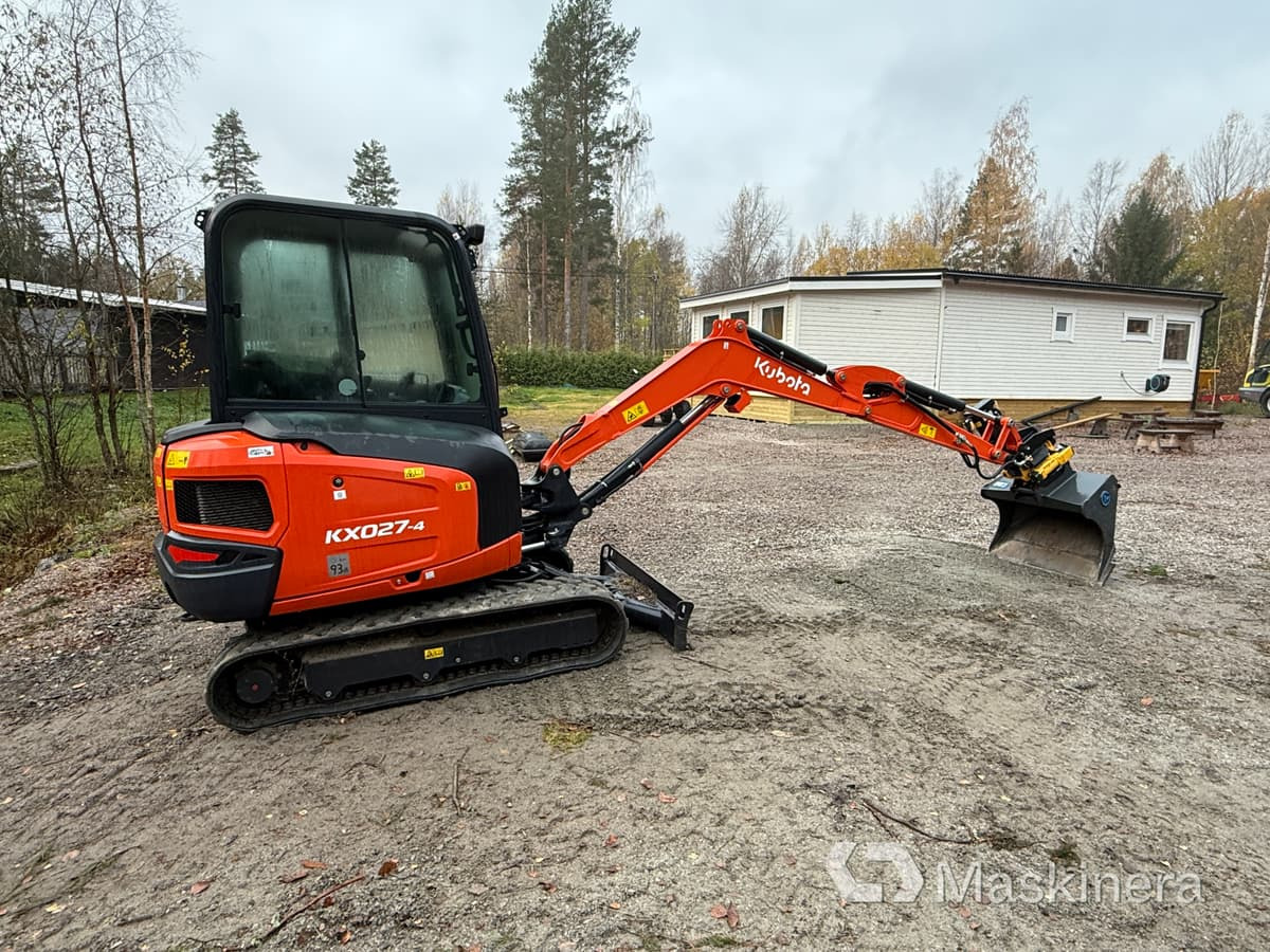 Excavadora de cadenas Grävmaskin Kubota KX027-4 med många redskap: foto 7 Excavadora de cadenas Grävmaskin Kubota KX027-4 med många redskap: foto 7