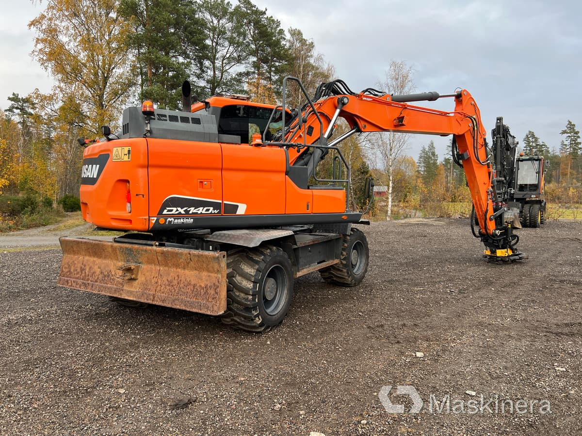 Hjulgrävare Doosan DX140-5 - Excavadora de cadenas: foto 5 Hjulgrävare Doosan DX140-5 - Excavadora de cadenas: foto 5