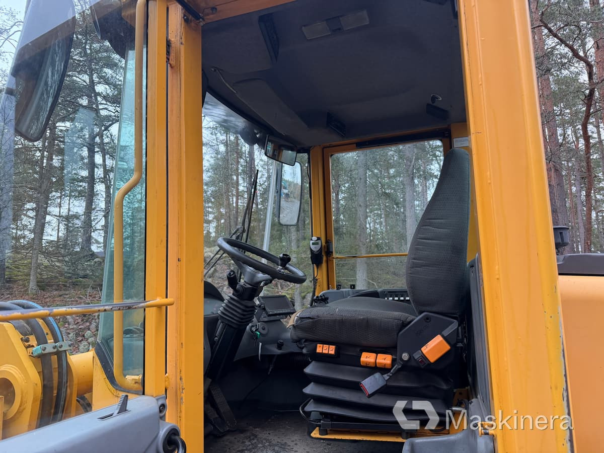 Cargadora de ruedas Hjullastare Volvo L50E med tillbehör: foto 33