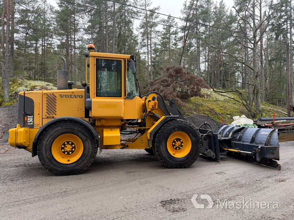 Hjullastare Volvo L50E med tillbehör - Cargadora de ruedas: foto 4 Hjullastare Volvo L50E med tillbehör - Cargadora de ruedas: foto 4