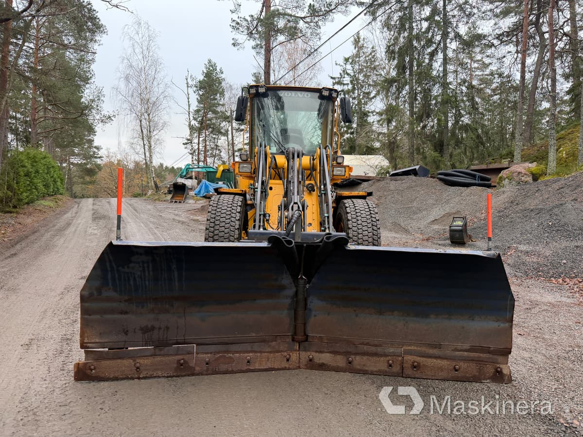 Hjullastare Volvo L50E med tillbehör - Cargadora de ruedas: foto 2 Hjullastare Volvo L50E med tillbehör - Cargadora de ruedas: foto 2