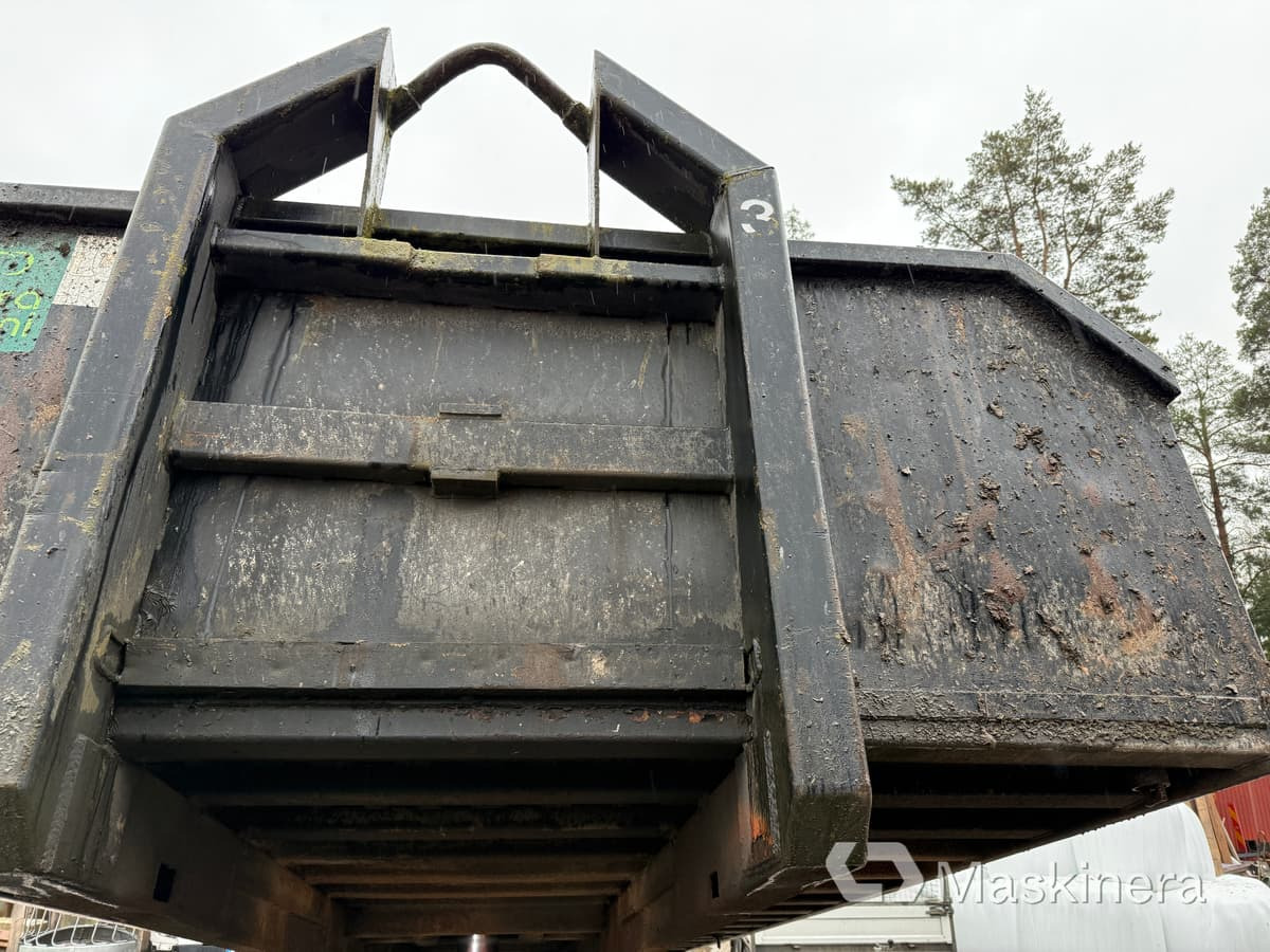Arrendamiento de  Hydrauliskt Tippflak ca 9 kubik Hydrauliskt Tippflak ca 9 kubik: foto 28