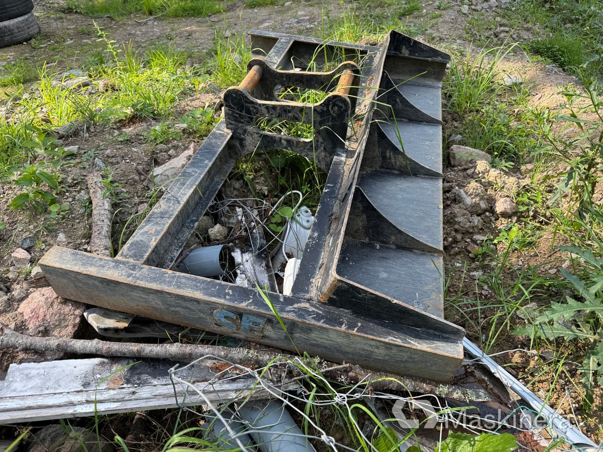 SE Equipment 113346 Avjämningsbalk S40 SE Equipment - Implemento para Excavadora: foto 5 SE Equipment 113346 Avjämningsbalk S40 SE Equipment - Implemento para Excavadora: foto 5