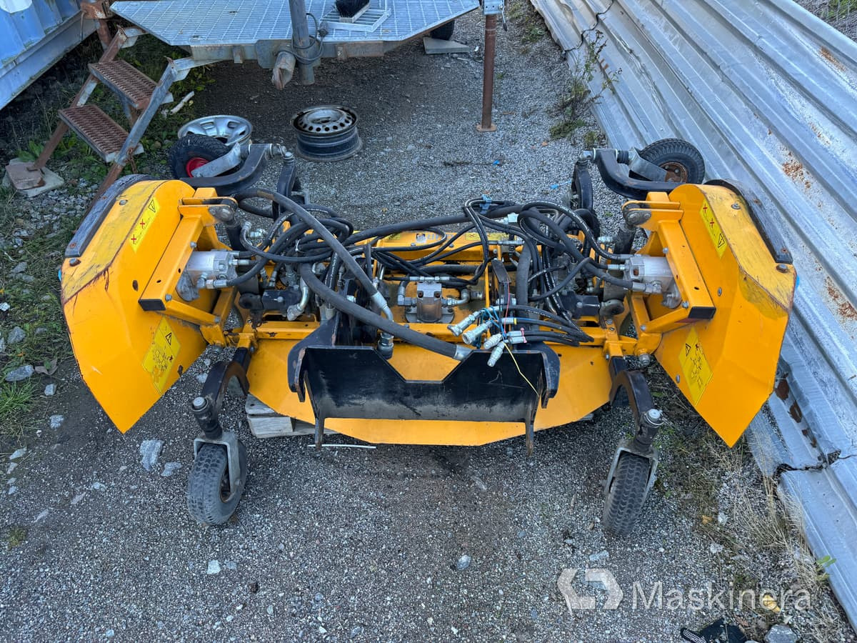 Klippdäck GMR Stensballe TH 2500B - Cortacésped: foto 5 Klippdäck GMR Stensballe TH 2500B - Cortacésped: foto 5