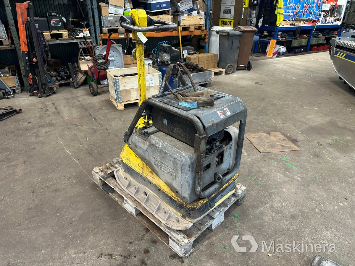 Markvibrator Wacker Neuson DP6555HE (repobjekt) - Plancha reversible: foto 1 Markvibrator Wacker Neuson DP6555HE (repobjekt) - Plancha reversible: foto 1