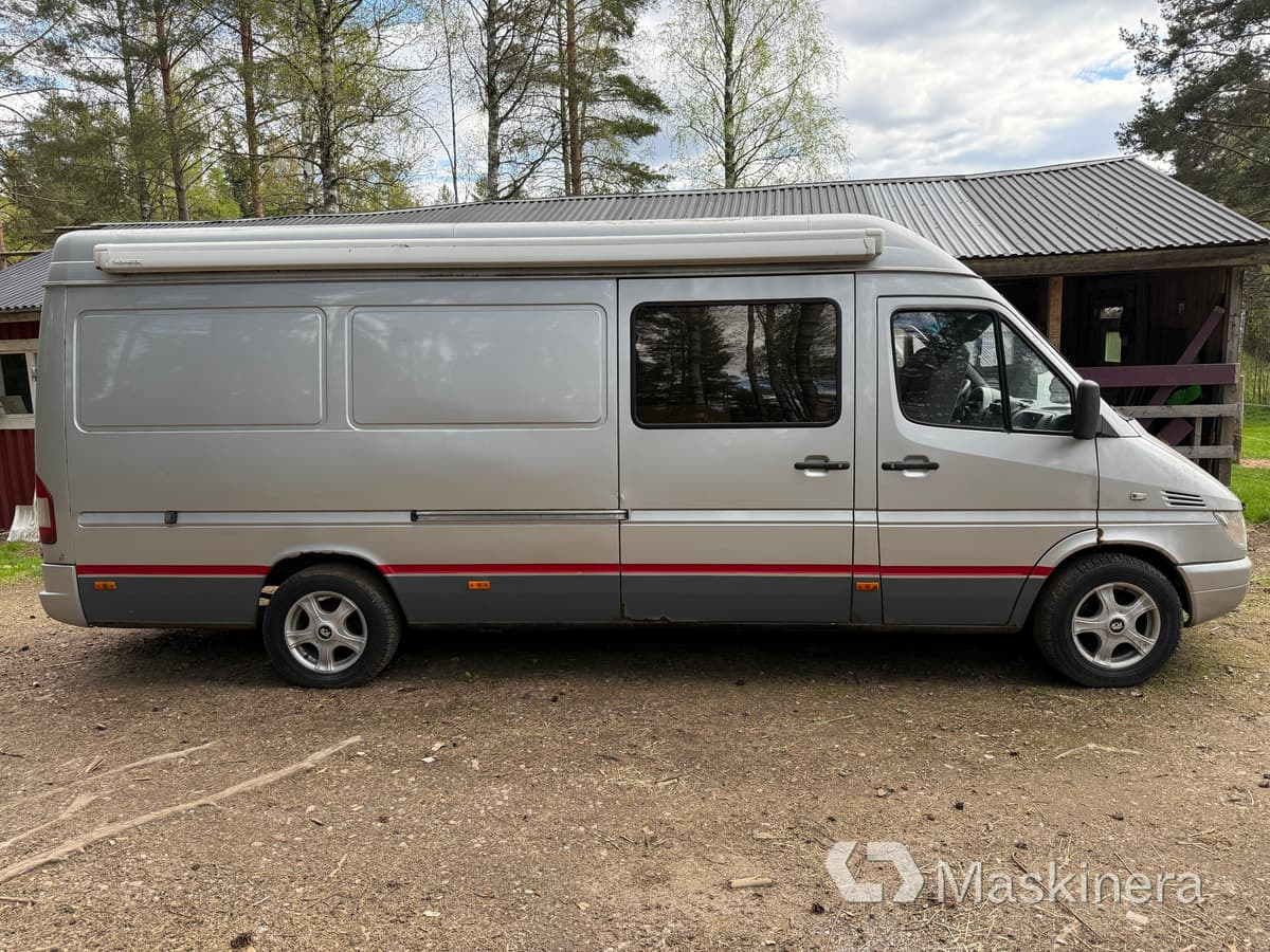Mercedes Benz Sprinter 313 CDI / Crossbuss (Rep. objekt) - Furgón: foto 4 Mercedes Benz Sprinter 313 CDI / Crossbuss (Rep. objekt) - Furgón: foto 4