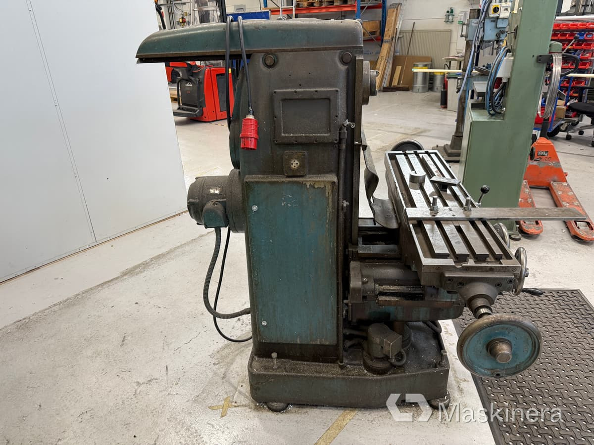 Multifräs Värnamo UB-1 - Fresadora: foto 4 Multifräs Värnamo UB-1 - Fresadora: foto 4