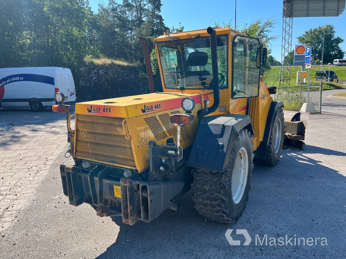 Redskapsbärare Wille 655 med vikplog - Cargadora de ruedas: foto 5 Redskapsbärare Wille 655 med vikplog - Cargadora de ruedas: foto 5
