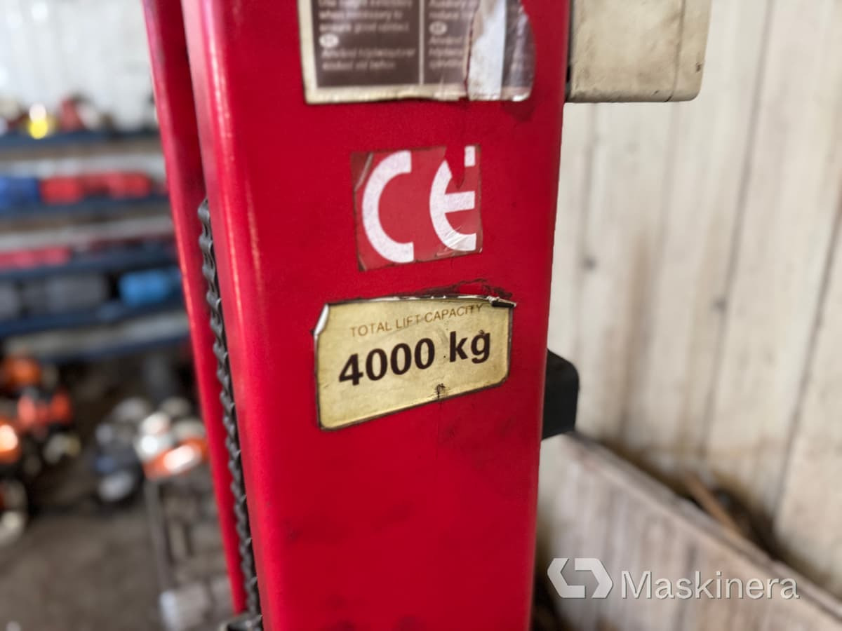 STools Tvåpelarlyft ScandicTools LF-140FE - Equipo de taller: foto 2 STools Tvåpelarlyft ScandicTools LF-140FE - Equipo de taller: foto 2