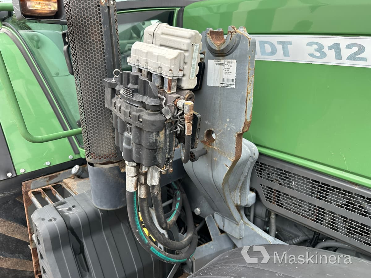 Tractor Traktor Fendt 312 Vario: foto 19