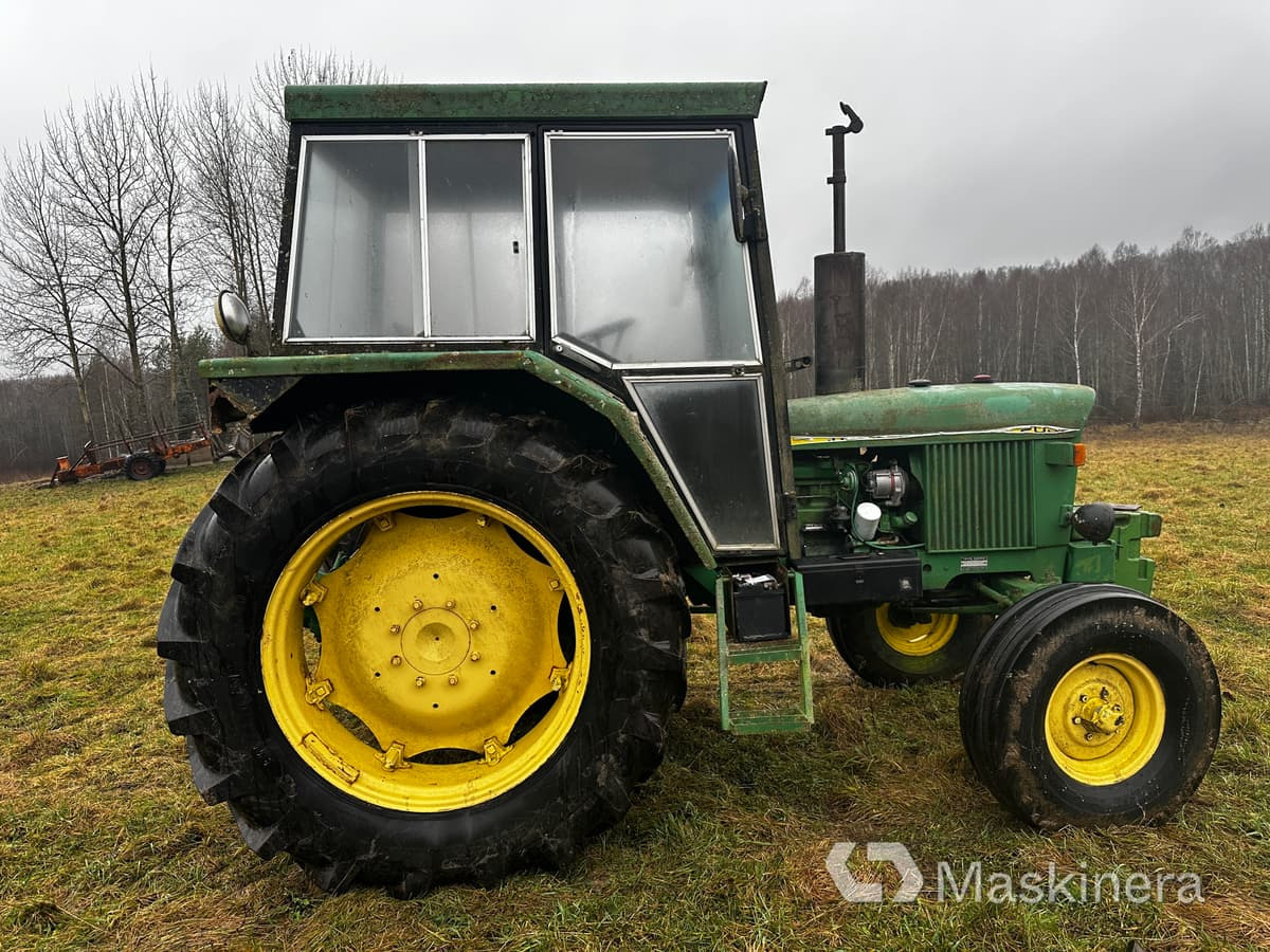 Traktor John Deere 2030 - Tractor: foto 5 Traktor John Deere 2030 - Tractor: foto 5