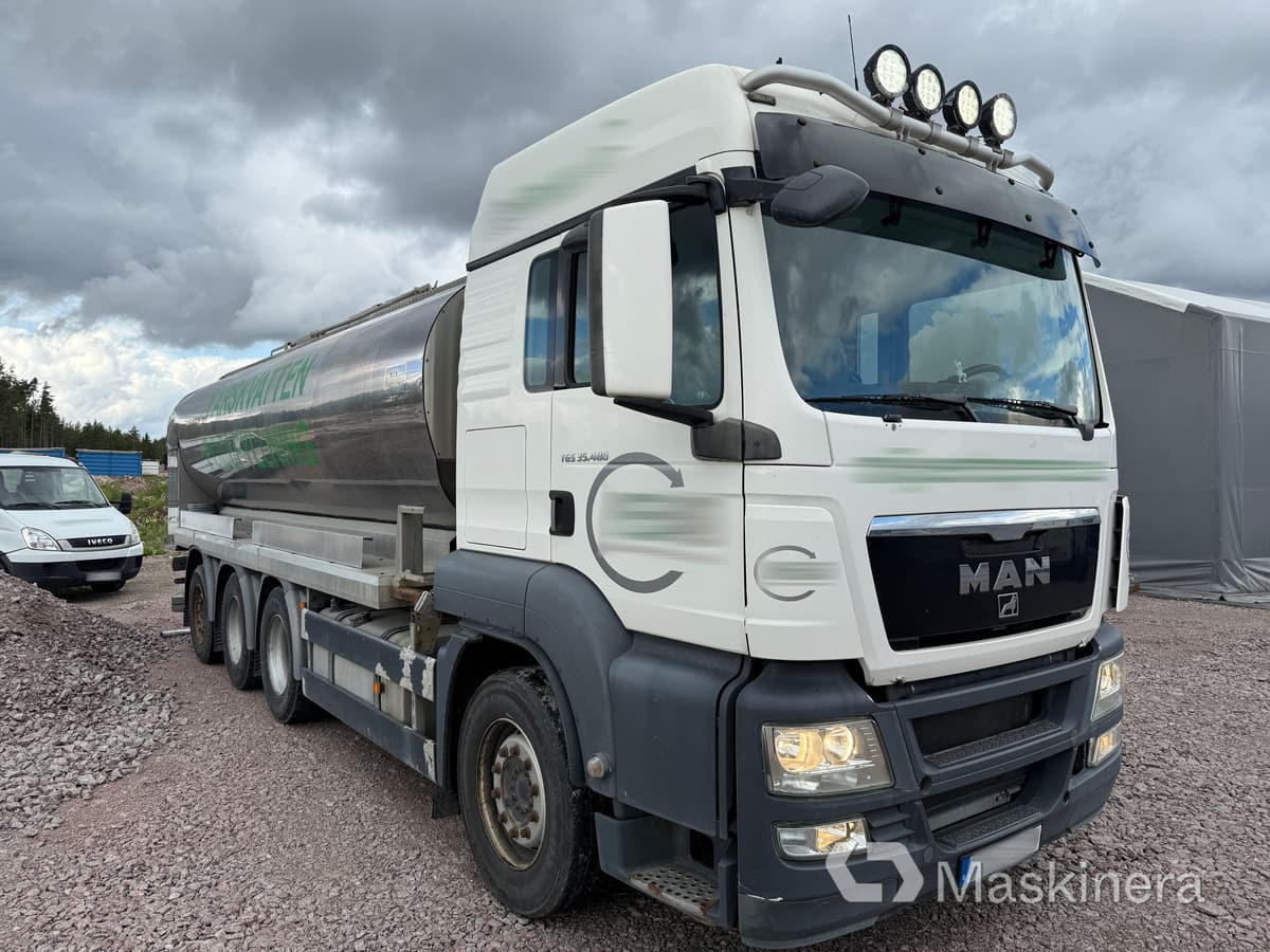 Vatten/Tankbil Man TGS 35.480 8X4-4 BL - Camión cisterna: foto 3 Vatten/Tankbil Man TGS 35.480 8X4-4 BL - Camión cisterna: foto 3