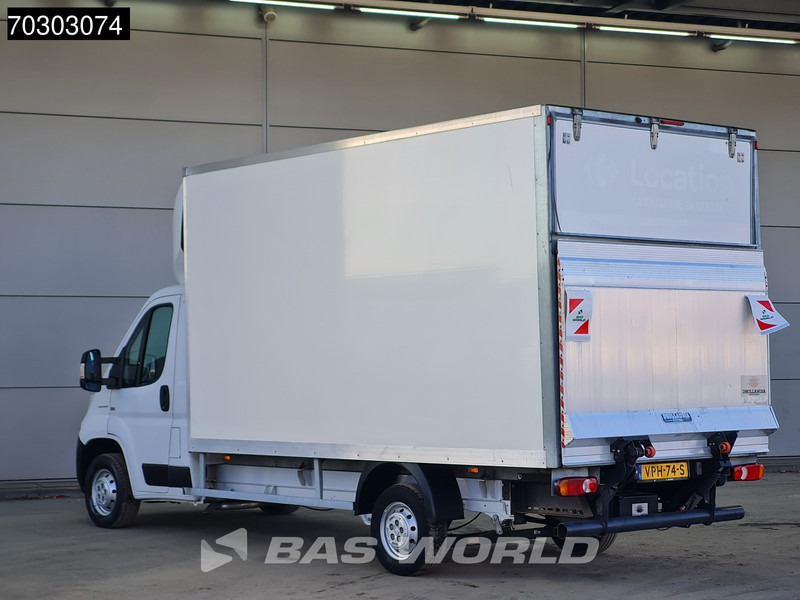 Fiat Ducato 130pk Laadklep Bakwagen LED Airco Cruise Camera Euro6 Meubelbak Koffer Airco Cruise control - Furgoneta caja cerrada: foto 2 Fiat Ducato 130pk Laadklep Bakwagen LED Airco Cruise Camera Euro6 Meubelbak Koffer Airco Cruise control - Furgoneta caja cerrada: foto 2