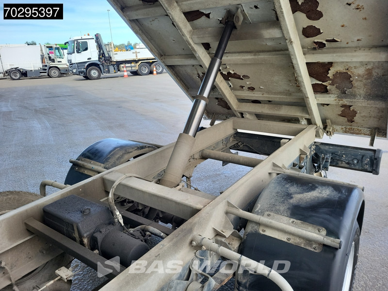 Arrendamiento de Iveco Daily 35C14 Kipper met Kist 3500kg trekhaak Airco Cruise Benne Tipper Kieper 2m3 Airco Trekhaak Cruise control Iveco Daily 35C14 Kipper met Kist 3500kg trekhaak Airco Cruise Benne Tipper Kieper 2m3 Airco Trekhaak Cruise control: foto 8