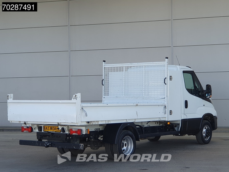 Iveco Daily 35C16 3.0L Kipper met Kist Dubbellucht 3,5t Trekhaak Navi Airco Cruise Camera Euro6 Tipper Benne Kieper 2m3 Airco Trekhaak Cruis - Furgoneta basculante: foto 5 Iveco Daily 35C16 3.0L Kipper met Kist Dubbellucht 3,5t Trekhaak Navi Airco Cruise Camera Euro6 Tipper Benne Kieper 2m3 Airco Trekhaak Cruis - Furgoneta basculante: foto 5