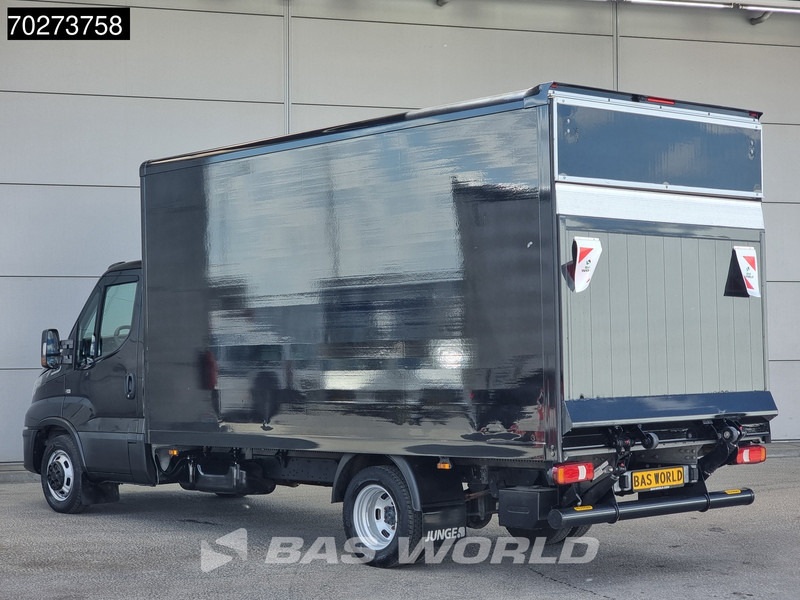 Iveco Daily 35C16 Automaat Laadklep Bakwagen Airco Camera Meubelbak Koffer Gesloten laadbak 19m3 Airco - Furgoneta caja cerrada: foto 3 Iveco Daily 35C16 Automaat Laadklep Bakwagen Airco Camera Meubelbak Koffer Gesloten laadbak 19m3 Airco - Furgoneta caja cerrada: foto 3