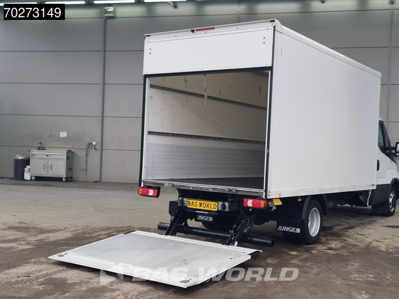 Iveco Daily 35C16 Automaat Laadklep Bakwagen Airco Meubelbak Koffer Gesloten laadbak 19m3 Airco - Furgoneta caja cerrada: foto 3 Iveco Daily 35C16 Automaat Laadklep Bakwagen Airco Meubelbak Koffer Gesloten laadbak 19m3 Airco - Furgoneta caja cerrada: foto 3