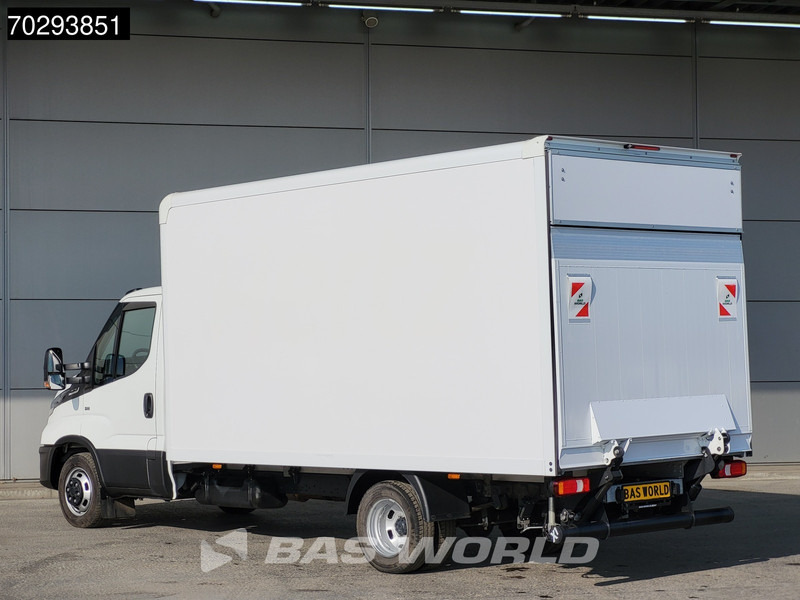 Iveco Daily 35C16 COMING SOON! Automaat Laadklep Bakwagen Dubbellucht Airco Camera Meubelbak Koffer 20m3 Airco - Furgoneta caja cerrada: foto 2 Iveco Daily 35C16 COMING SOON! Automaat Laadklep Bakwagen Dubbellucht Airco Camera Meubelbak Koffer 20m3 Airco - Furgoneta caja cerrada: foto 2