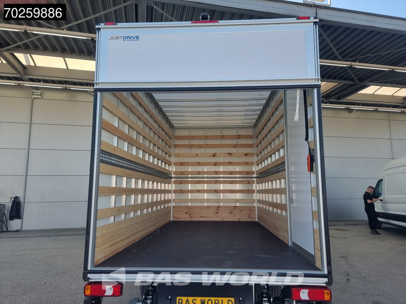 Iveco Daily 35C18 3.0L Automaat Luchtvering Zijdeur Laadklep Bakwagen Navi LED Koffer Gesloten laadbak Bakwagen 21m3 Airco Cruise control - Furgoneta caja cerrada: foto 5 Iveco Daily 35C18 3.0L Automaat Luchtvering Zijdeur Laadklep Bakwagen Navi LED Koffer Gesloten laadbak Bakwagen 21m3 Airco Cruise control - Furgoneta caja cerrada: foto 5