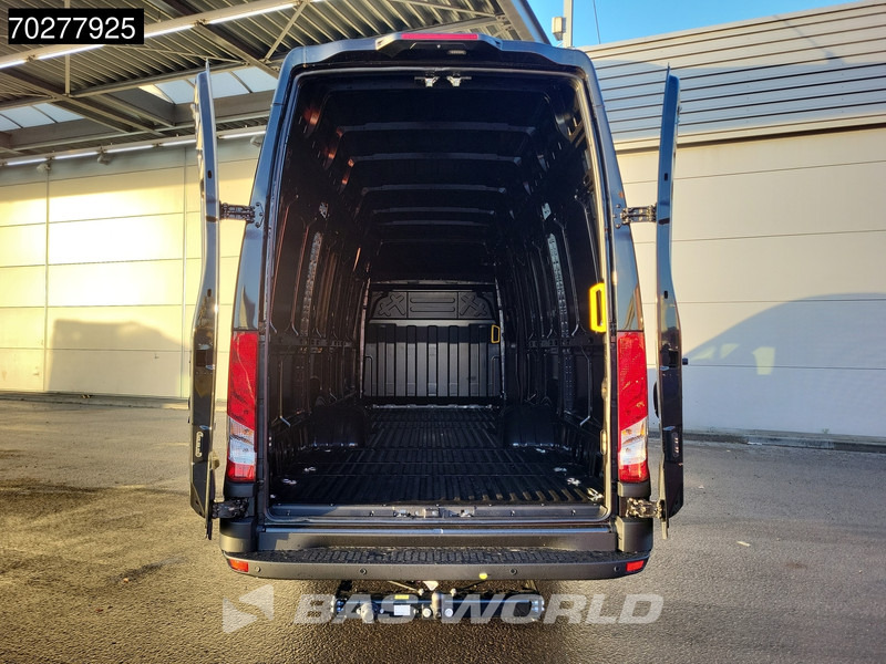 Iveco Daily 35C21 3.0L Automaat L5H3 210PK Hoog Dak Dubbellucht 3,5t Trekhaak ACC Navi LED Camera Parkeersensoren Euro6 L5 19m3 Airco Trekha - Furgón: foto 3 Iveco Daily 35C21 3.0L Automaat L5H3 210PK Hoog Dak Dubbellucht 3,5t Trekhaak ACC Navi LED Camera Parkeersensoren Euro6 L5 19m3 Airco Trekha - Furgón: foto 3