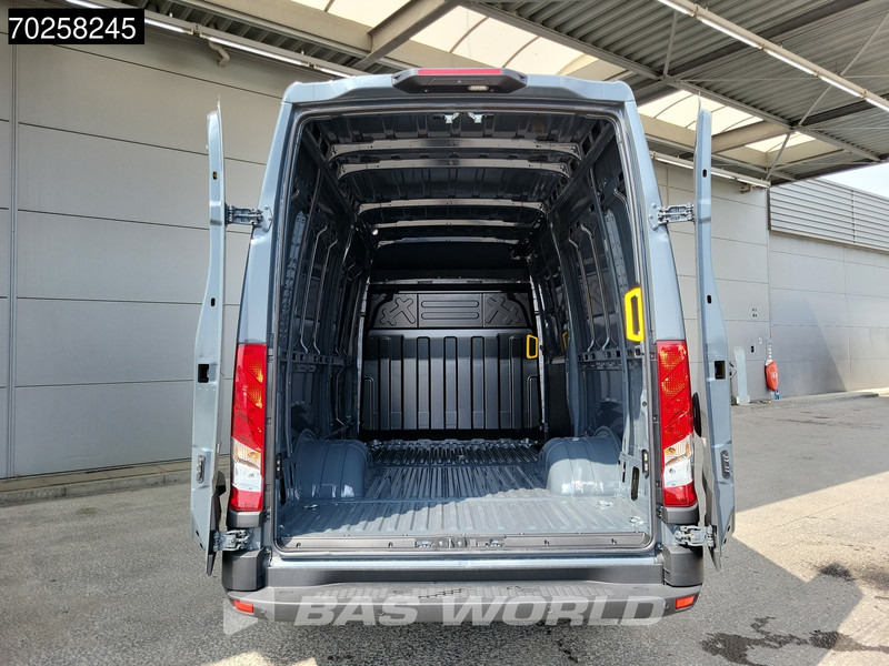 Iveco Daily 35C21 3.0L Black Edition Automaat 210PK L2H2 2025-Model Dubbellucht 3,5t Trekvermogen ACC LED CarPlay Camera Parkeersensoren Eur - Furgón: foto 3 Iveco Daily 35C21 3.0L Black Edition Automaat 210PK L2H2 2025-Model Dubbellucht 3,5t Trekvermogen ACC LED CarPlay Camera Parkeersensoren Eur - Furgón: foto 3