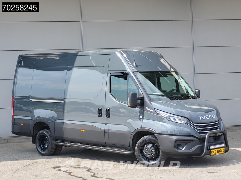 Iveco Daily 35C21 3.0L Black Edition Automaat 210PK L2H2 2025-Model Dubbellucht 3,5t Trekvermogen ACC LED CarPlay Camera Parkeersensoren Eur - Furgón: foto 5 Iveco Daily 35C21 3.0L Black Edition Automaat 210PK L2H2 2025-Model Dubbellucht 3,5t Trekvermogen ACC LED CarPlay Camera Parkeersensoren Eur - Furgón: foto 5