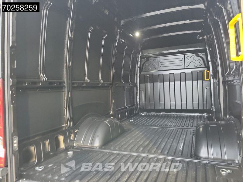 Iveco Daily 35C21 3.0L Black Edition Automaat 210PK L2H2 2025-Model Dubbellucht 3,5t Trekvermogen ACC LED CarPlay Camera Parkeersensoren Eur - Furgón: foto 3 Iveco Daily 35C21 3.0L Black Edition Automaat 210PK L2H2 2025-Model Dubbellucht 3,5t Trekvermogen ACC LED CarPlay Camera Parkeersensoren Eur - Furgón: foto 3