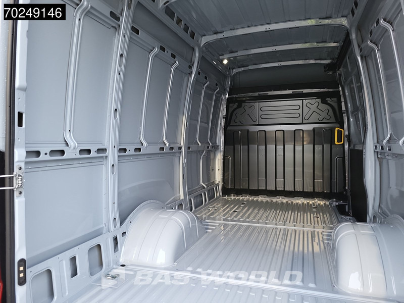 Iveco Daily 35C21 3.0L Black Edition Automaat 210PK L2H2 Dubbellucht 2025-Model 3,5t Trekhaak ACC LED Navi Camera Parkeersensoren Euro6 L2 1 - Furgón: foto 5 Iveco Daily 35C21 3.0L Black Edition Automaat 210PK L2H2 Dubbellucht 2025-Model 3,5t Trekhaak ACC LED Navi Camera Parkeersensoren Euro6 L2 1 - Furgón: foto 5