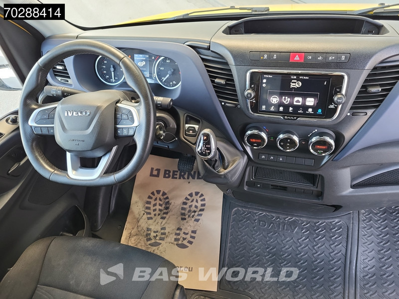Furgón Iveco Daily 35S14 Automaat L2H2 ACC LED 3,5t Trekgewicht Airco Cruise Camera Werkplaatsinrichting Euro6 L2 11m3 Airco: foto 11 Furgón Iveco Daily 35S14 Automaat L2H2 ACC LED 3,5t Trekgewicht Airco Cruise Camera Werkplaatsinrichting Euro6 L2 11m3 Airco: foto 11