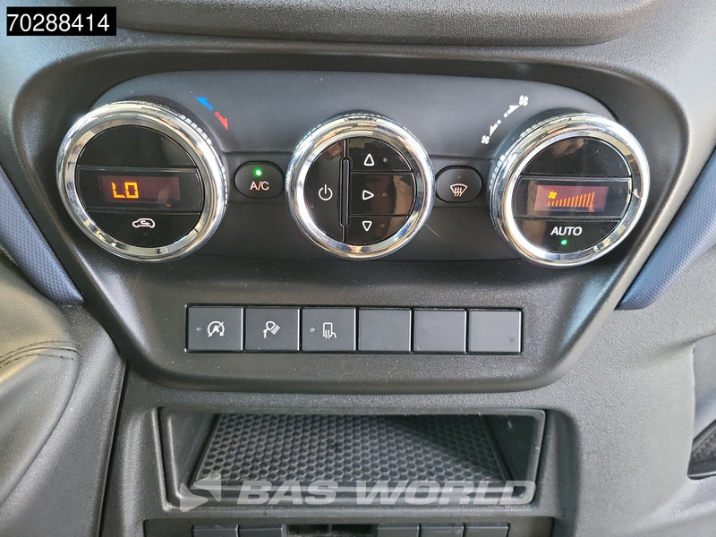 Furgón Iveco Daily 35S14 Automaat L2H2 ACC LED 3,5t Trekgewicht Airco Cruise Camera Werkplaatsinrichting Euro6 L2 11m3 Airco: foto 18 Furgón Iveco Daily 35S14 Automaat L2H2 ACC LED 3,5t Trekgewicht Airco Cruise Camera Werkplaatsinrichting Euro6 L2 11m3 Airco: foto 18