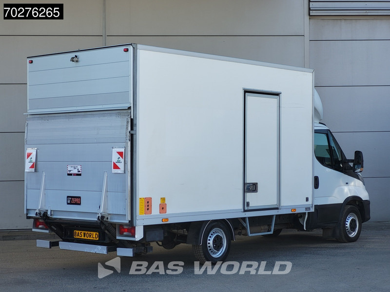Iveco Daily 35S14 Automaat Laadklep Zijdeur Bakwagen Airco Cruise Camera Euro6 Meubelbak Koffer Airco Cruise control - Furgoneta caja cerrada: foto 5 Iveco Daily 35S14 Automaat Laadklep Zijdeur Bakwagen Airco Cruise Camera Euro6 Meubelbak Koffer Airco Cruise control - Furgoneta caja cerrada: foto 5