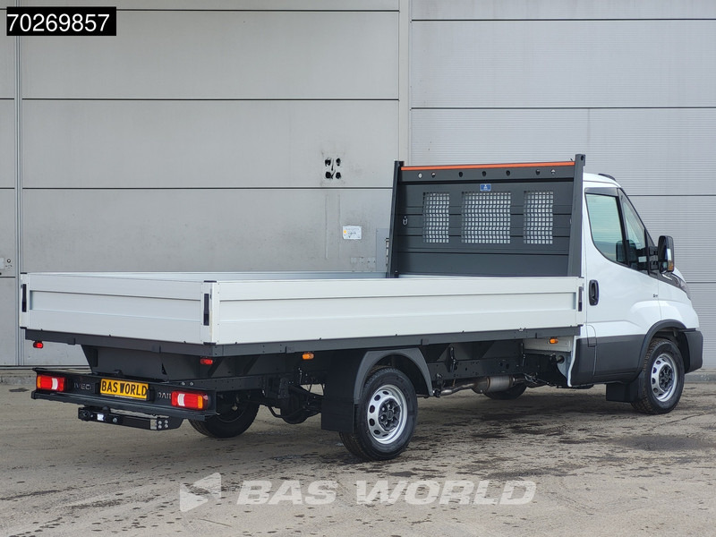 Iveco Daily 35S14 Automaat Open laadbak 2025 model 3,5t Trekhaak Camera Airco Cruise Pritsche Pickup 3m3 Airco Trekhaak Cruise control - Furgoneta caja abierta: foto 3 Iveco Daily 35S14 Automaat Open laadbak 2025 model 3,5t Trekhaak Camera Airco Cruise Pritsche Pickup 3m3 Airco Trekhaak Cruise control - Furgoneta caja abierta: foto 3