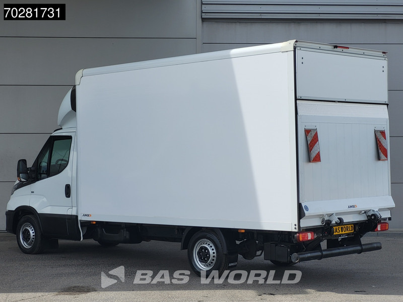 Iveco Daily 35S16 Laadklep Automaat Bakwagen 160PK Airco Camera Euro6 Meubelbak Koffer 21m3 Airco Cruise control - Furgoneta caja cerrada: foto 2 Iveco Daily 35S16 Laadklep Automaat Bakwagen 160PK Airco Camera Euro6 Meubelbak Koffer 21m3 Airco Cruise control - Furgoneta caja cerrada: foto 2