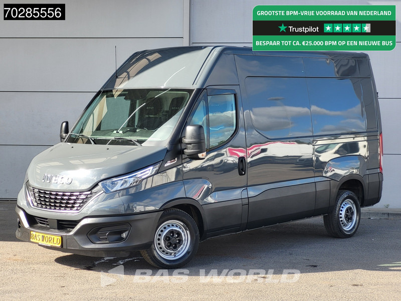 Iveco Daily 35S18 3.0L Automaat 180PK L2H2 3500kg Trekhaak LED Navi Airco Cruise Camera Euro6 L2 11m3 Airco Trekhaak Cruise control - Furgón: foto 1 Iveco Daily 35S18 3.0L Automaat 180PK L2H2 3500kg Trekhaak LED Navi Airco Cruise Camera Euro6 L2 11m3 Airco Trekhaak Cruise control - Furgón: foto 1
